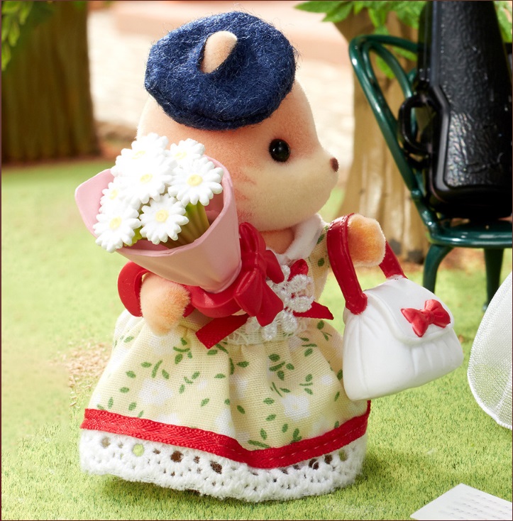 Набор Sylvanian Families 2115 Желтое платье