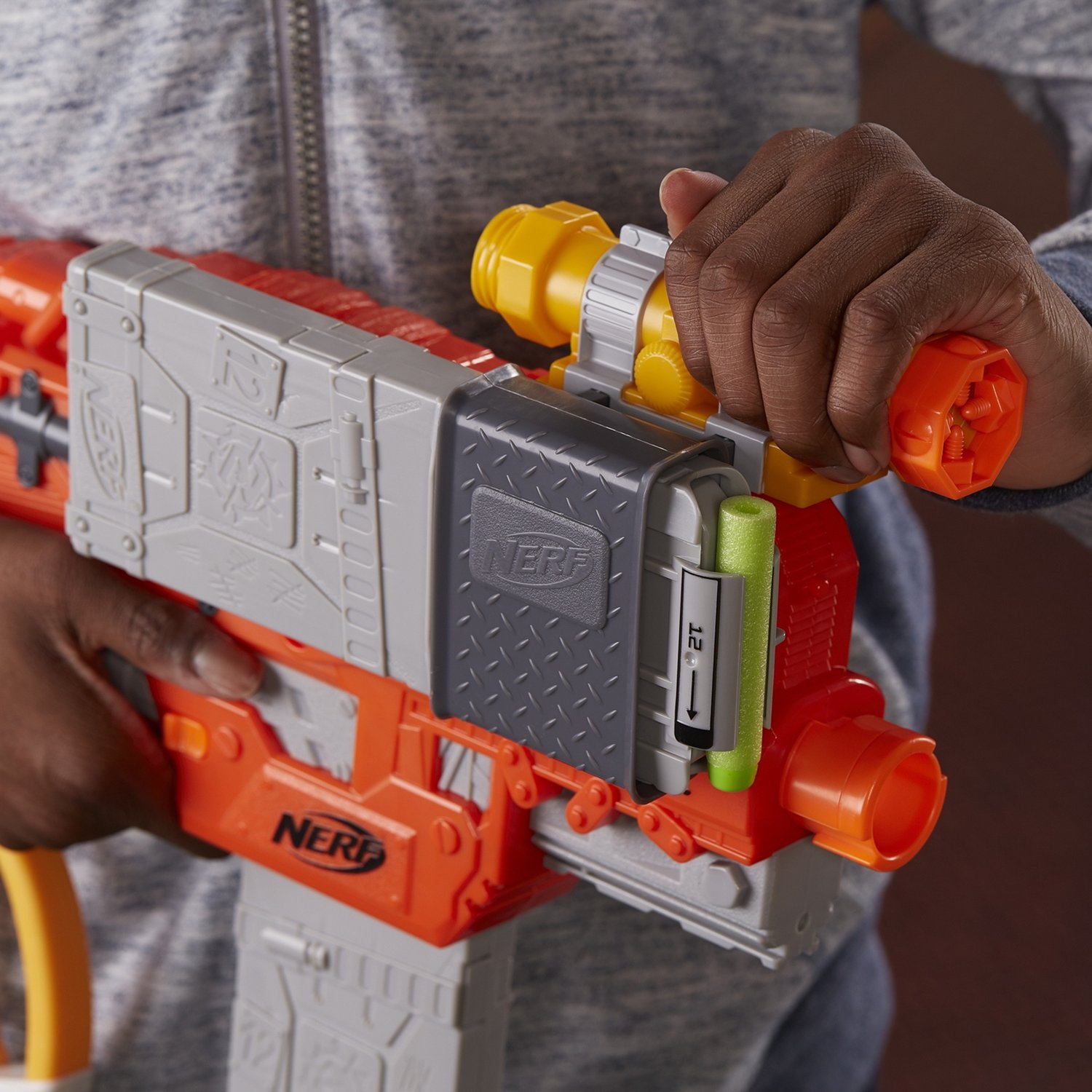 Бластер Nerf Зомби Страйк E1754 Выживший
