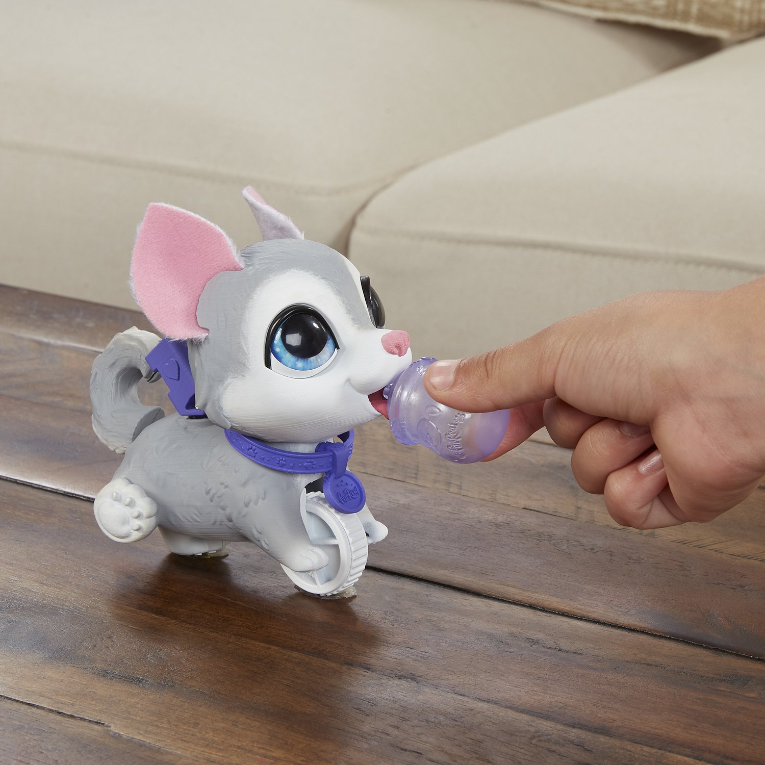 FurReal Friends E8953 Озорной питомец Хаски