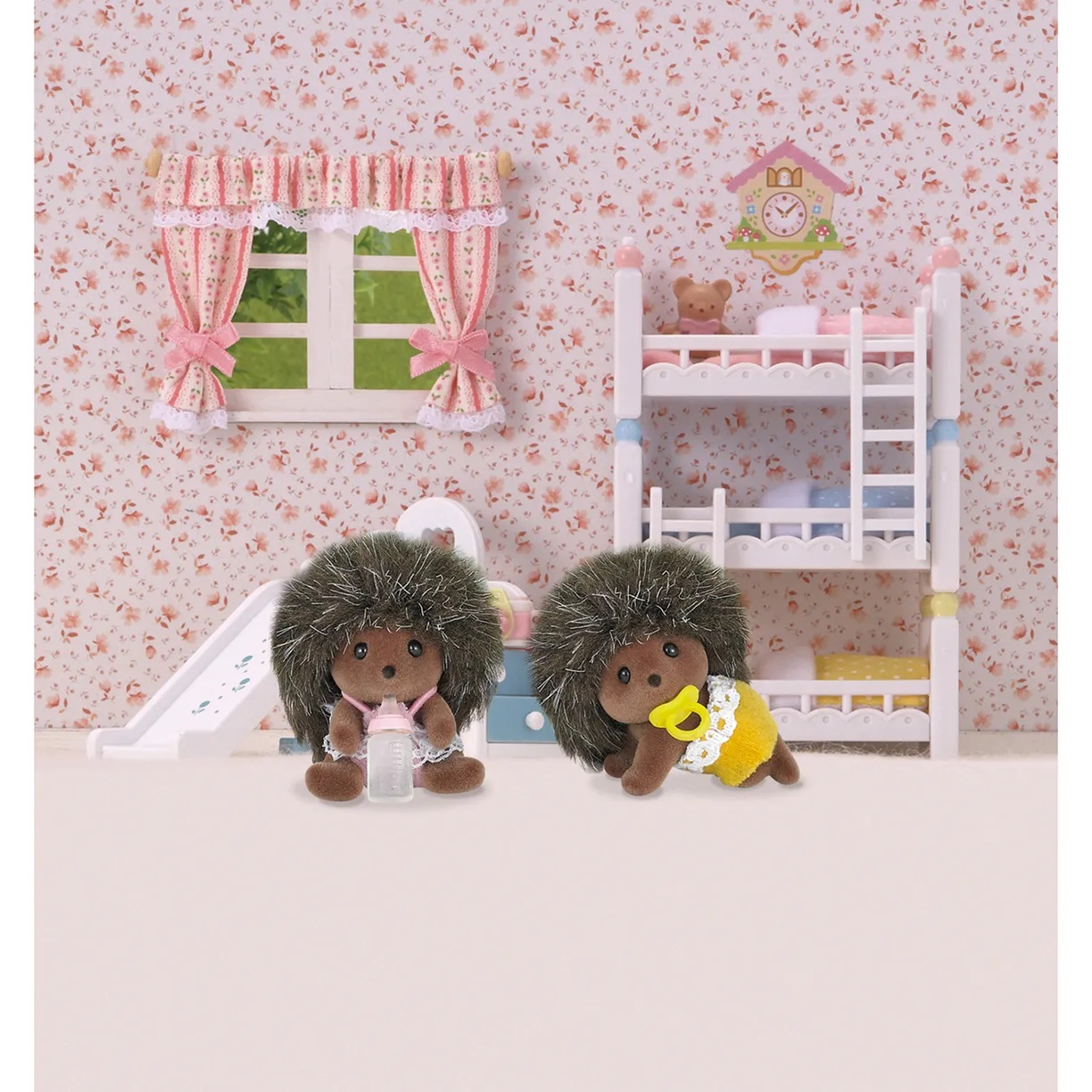 Набор Sylvanian Families 5218 Ежата-двойняшки