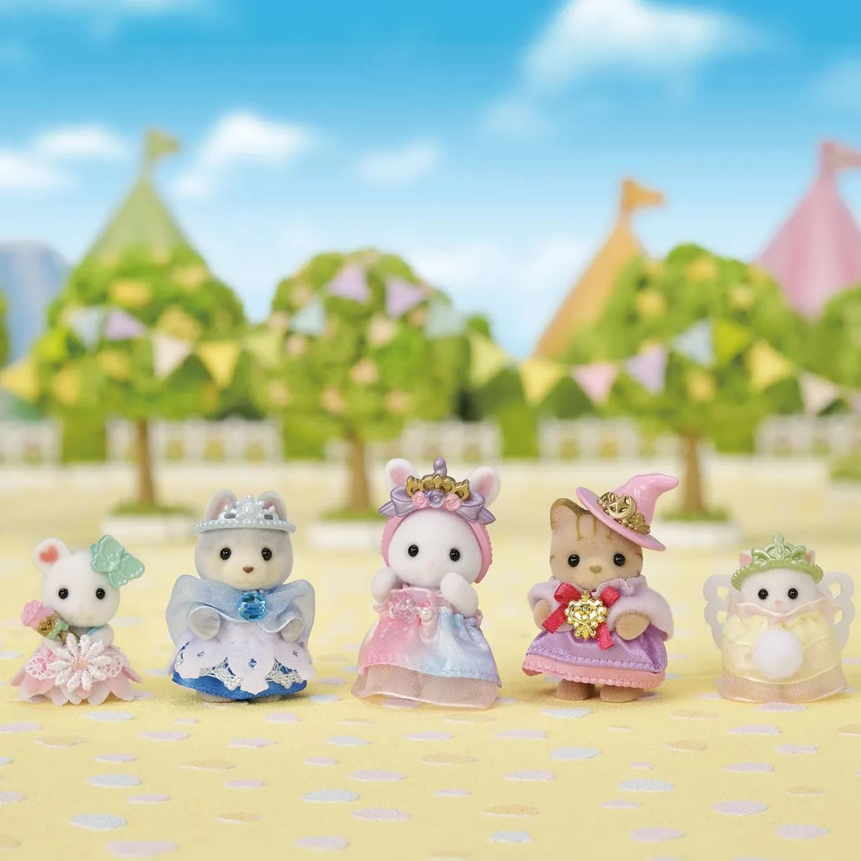 Набор Sylvanian Families 5703 Малышки принцессы
