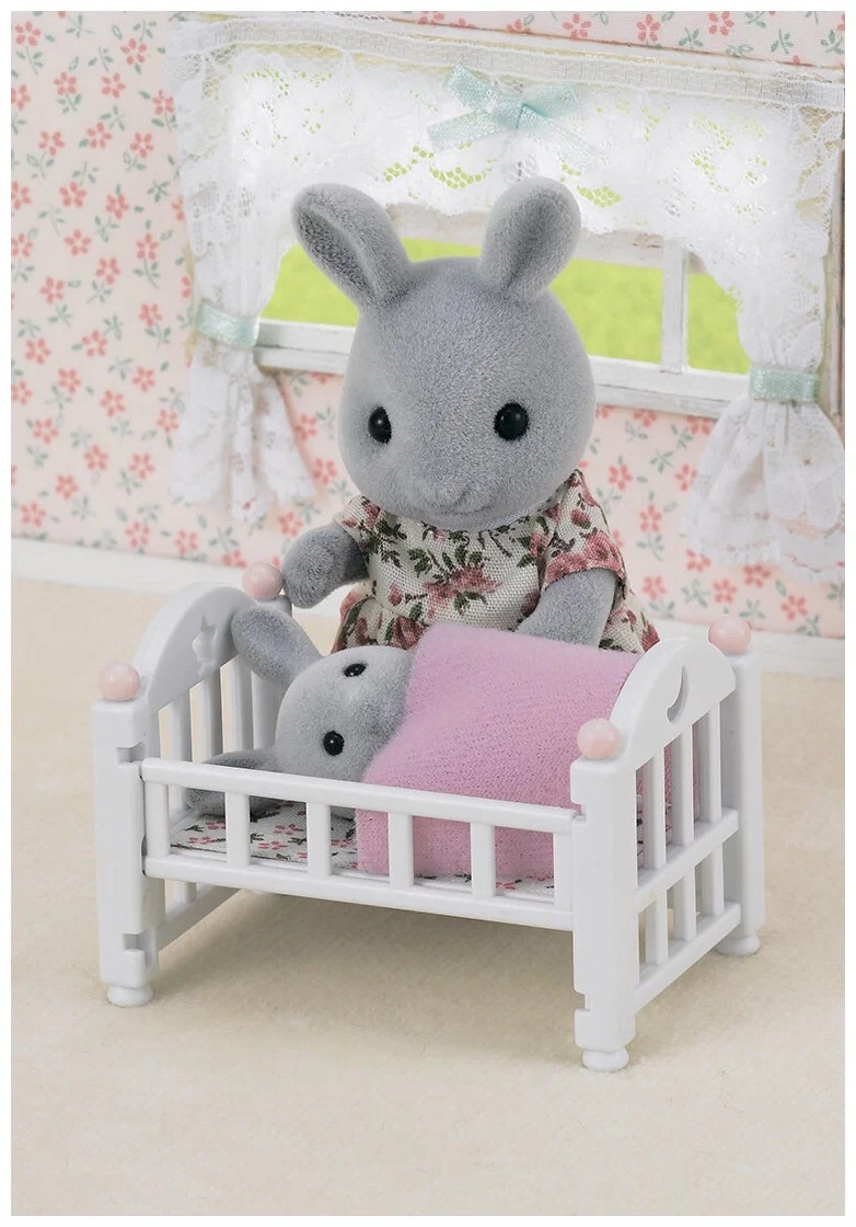 Набор Sylvanian Families 5152 Детская кроватка