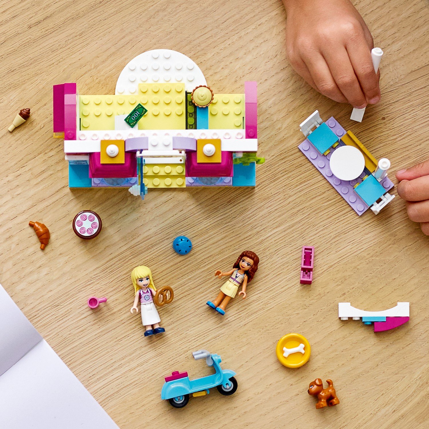 Lego Friends 41440 Пекарня Хартлейк-Сити