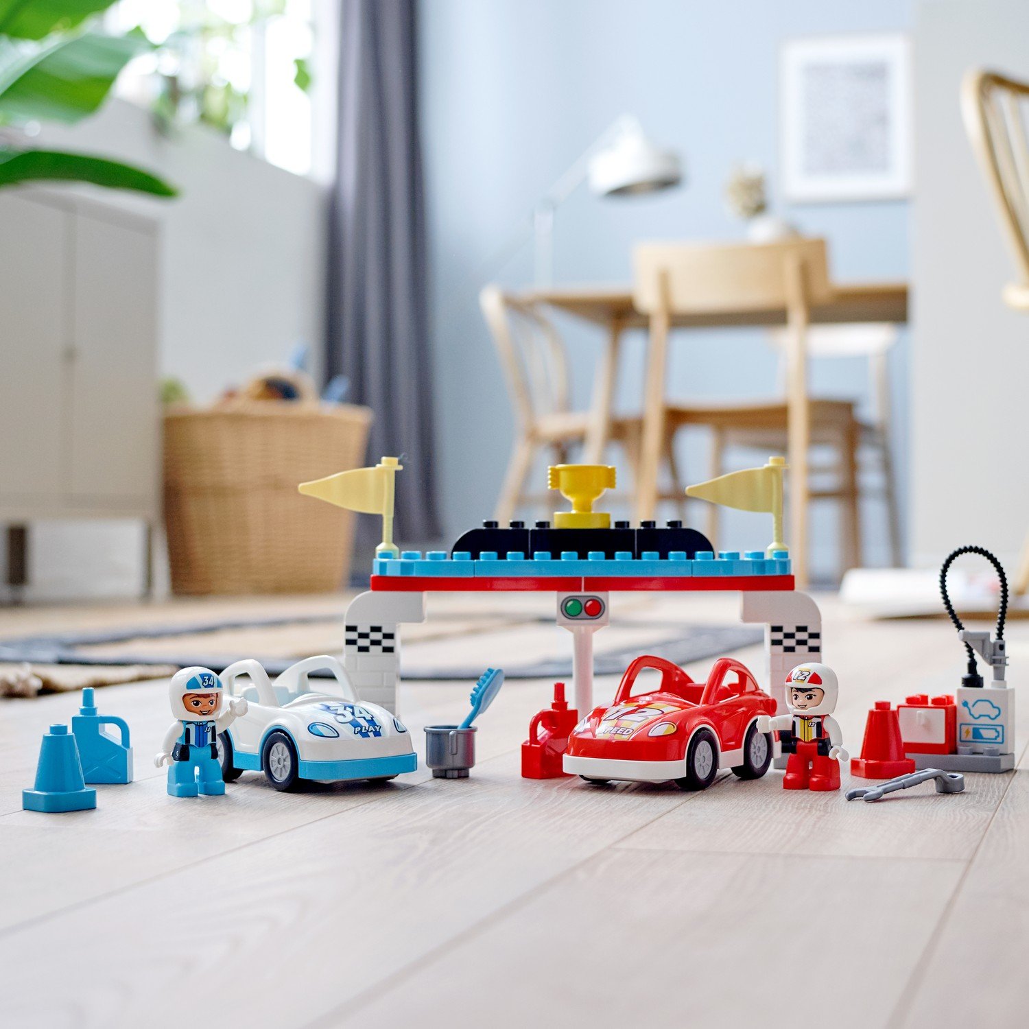 Lego Duplo 10947 Гоночные машины