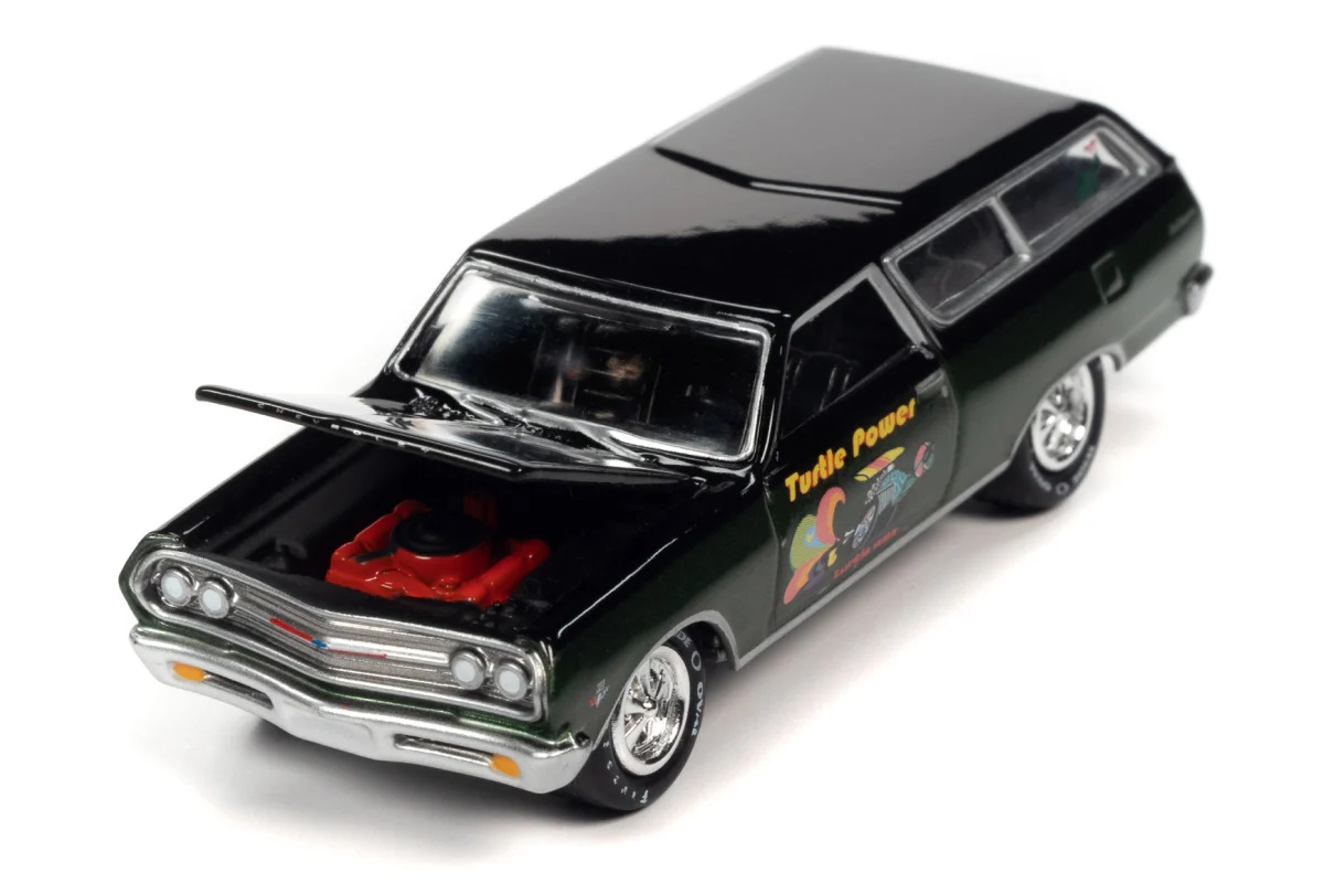 Машинка Johnny Lightning 1965 Chevy Chevelle Wagon
